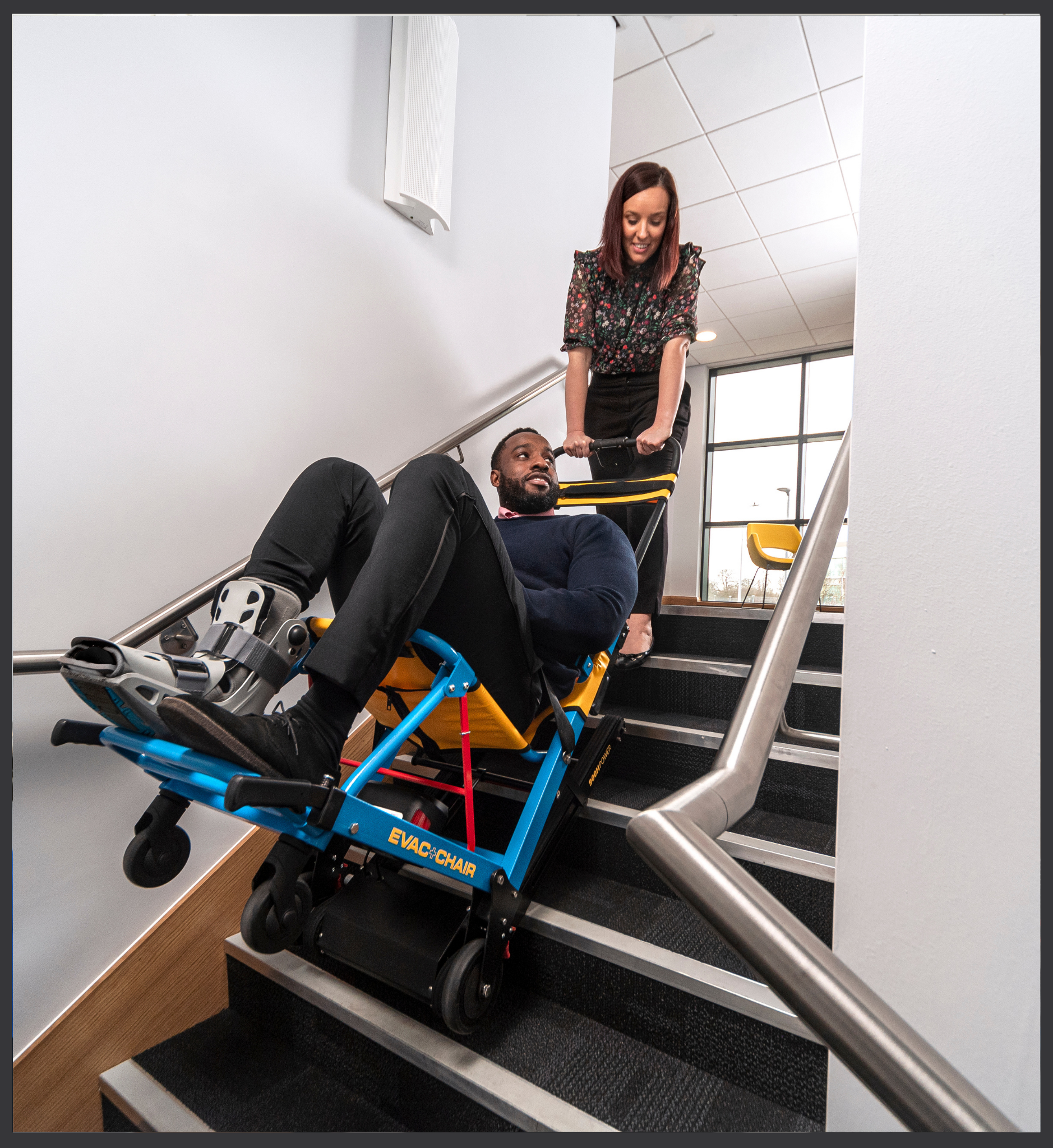 900H Power evacuation chair